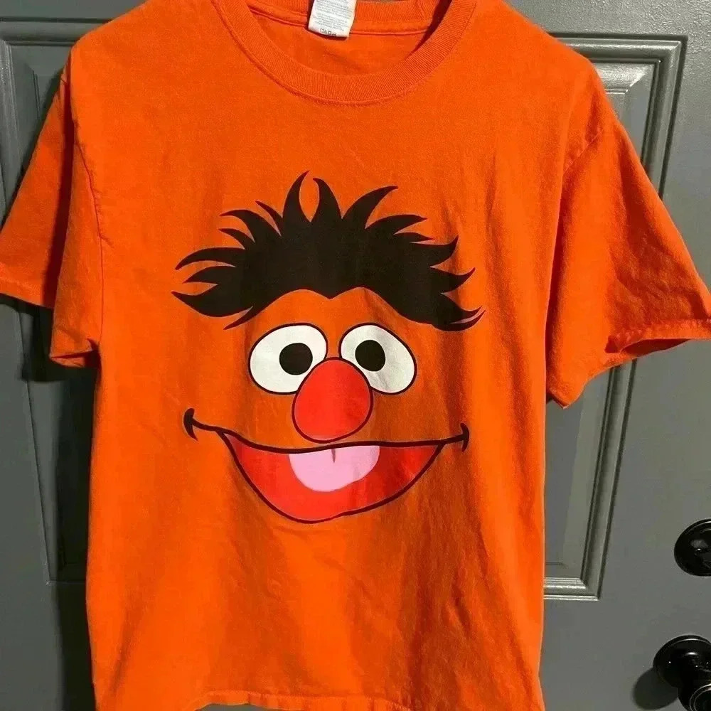 Women’s Ernie Shirt Size Medium